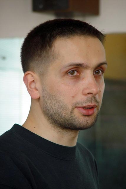 03.jpg