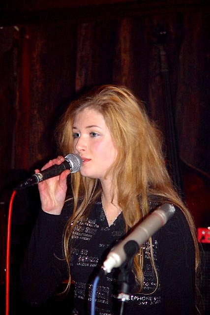 09.jpg