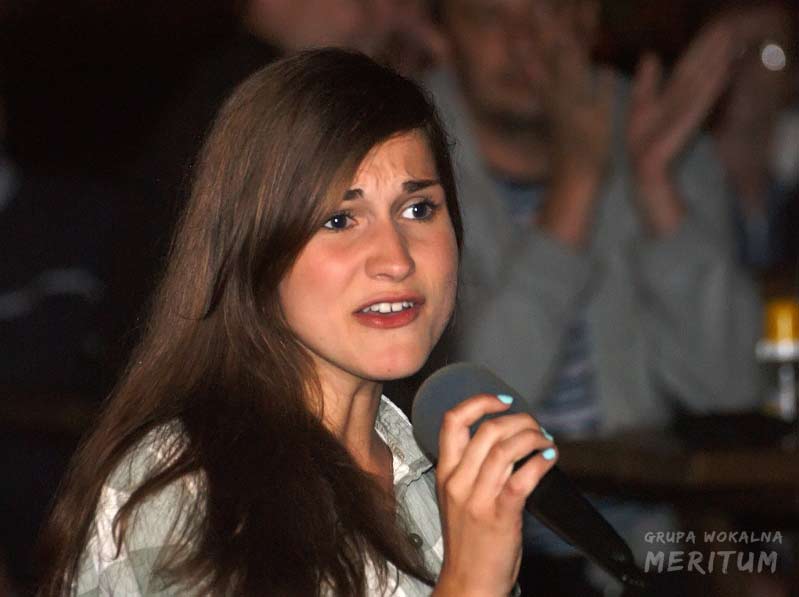 045.jpg