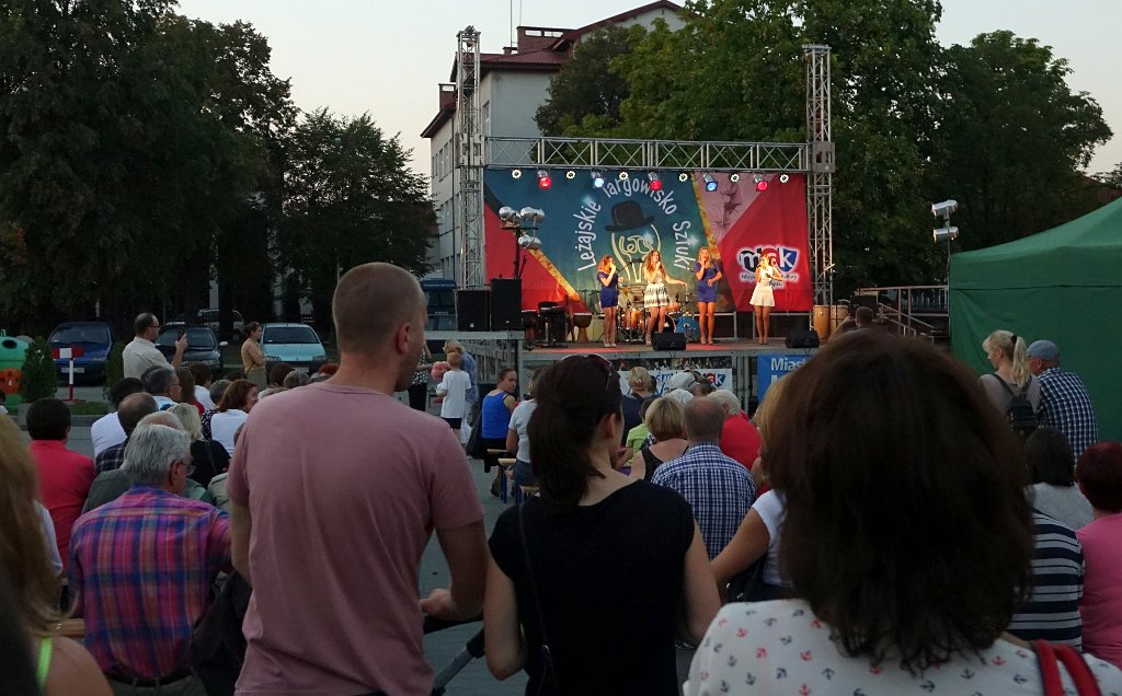 010.jpg -                                
