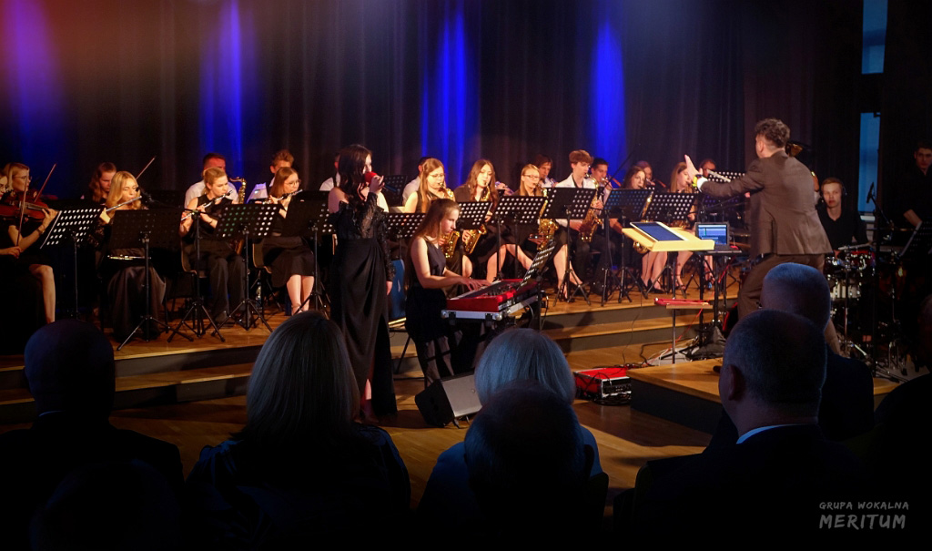 DSC07724.JPG -                                